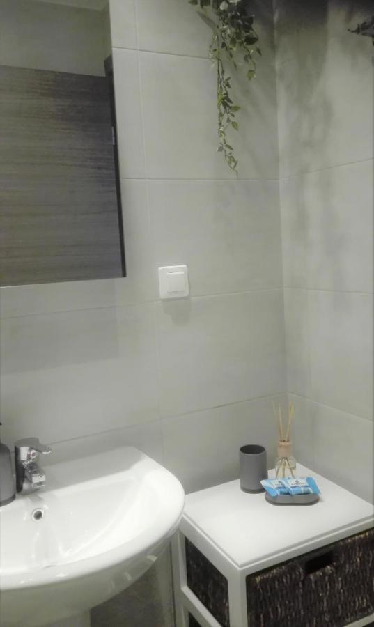 New Sea Escape Boutique Apt-Agii Aposto Li Beach Chania  Exteriör bild